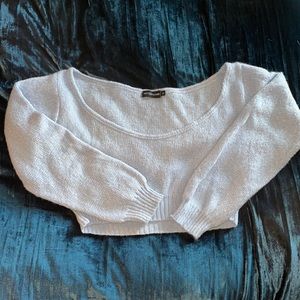 PrettyLittleThing baby blue cropped sweater,size M